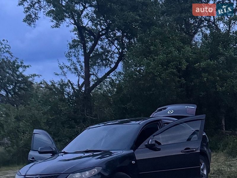 Седан Mazda 3 2004 в Житомире
