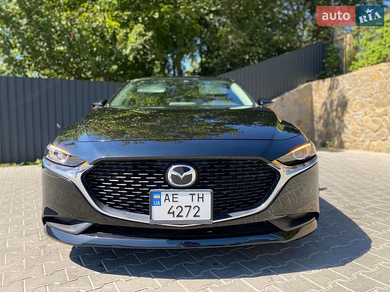 Седан Mazda 3 2023 в Виннице