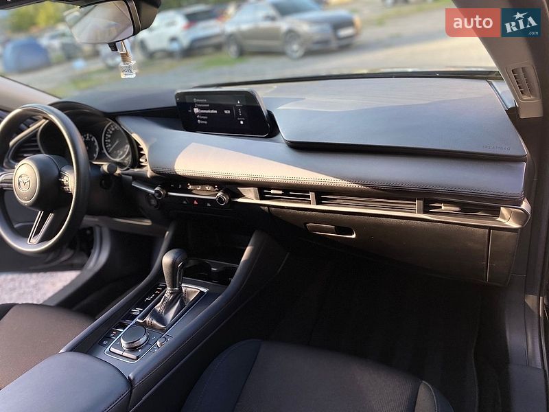 Седан Mazda 3 2023 в Виннице