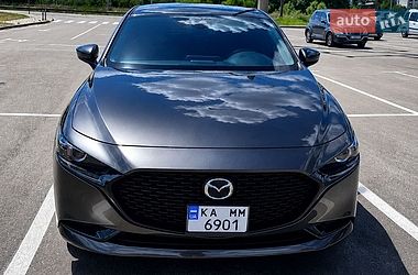 Седан Mazda 3 2019 в Ірпені