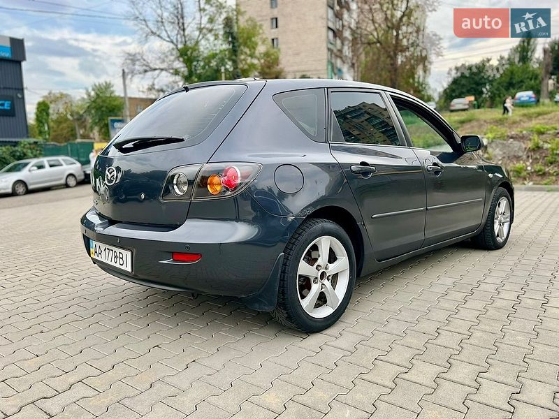 Хэтчбек Mazda 3 2006 в Киеве