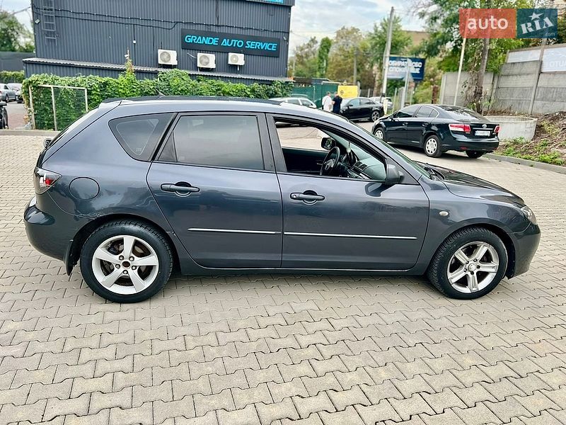 Хэтчбек Mazda 3 2006 в Киеве
