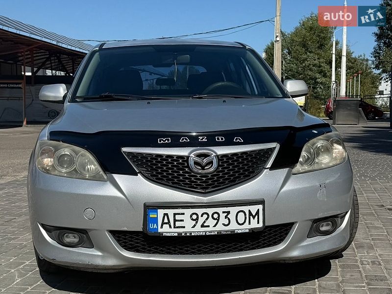 Хэтчбек Mazda 3 2004 в Каменском