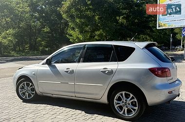 Хэтчбек Mazda 3 2004 в Каменском