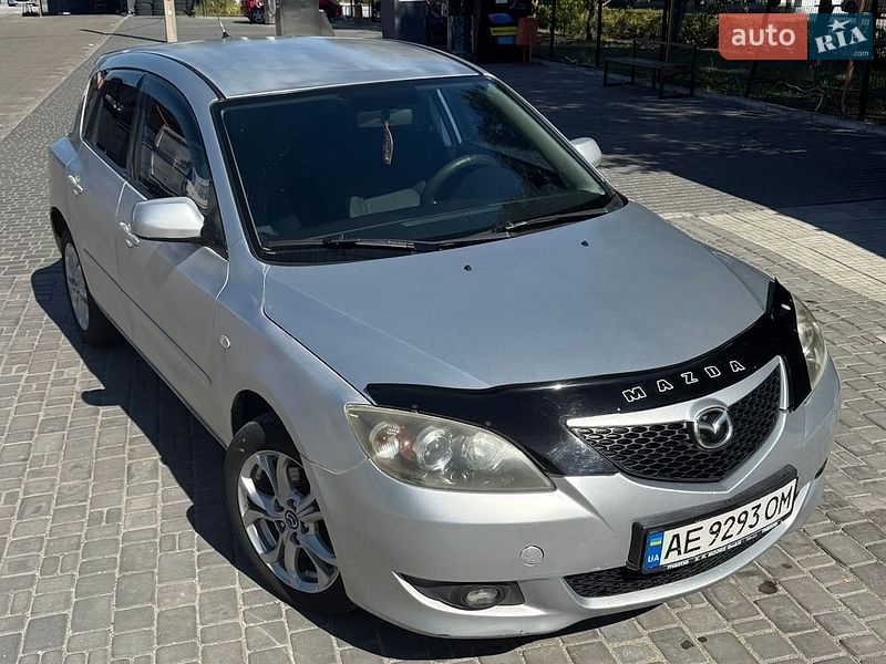 Хэтчбек Mazda 3 2004 в Каменском
