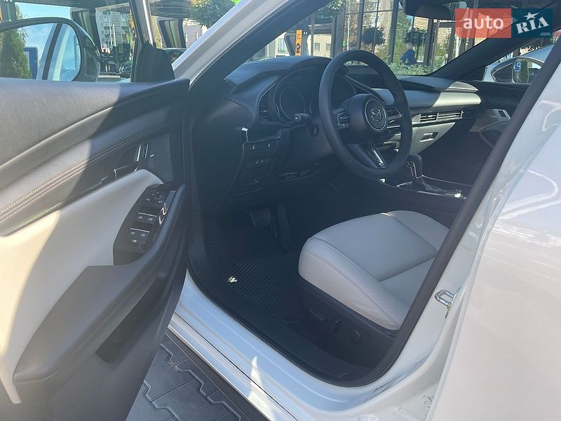 Хэтчбек Mazda 3 2022 в Луцке