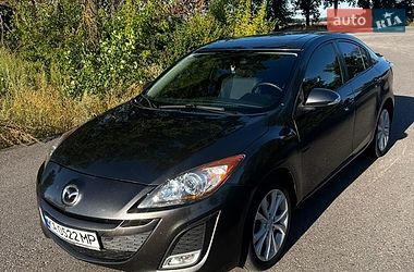 Седан Mazda 3 2010 в Кагарлыке