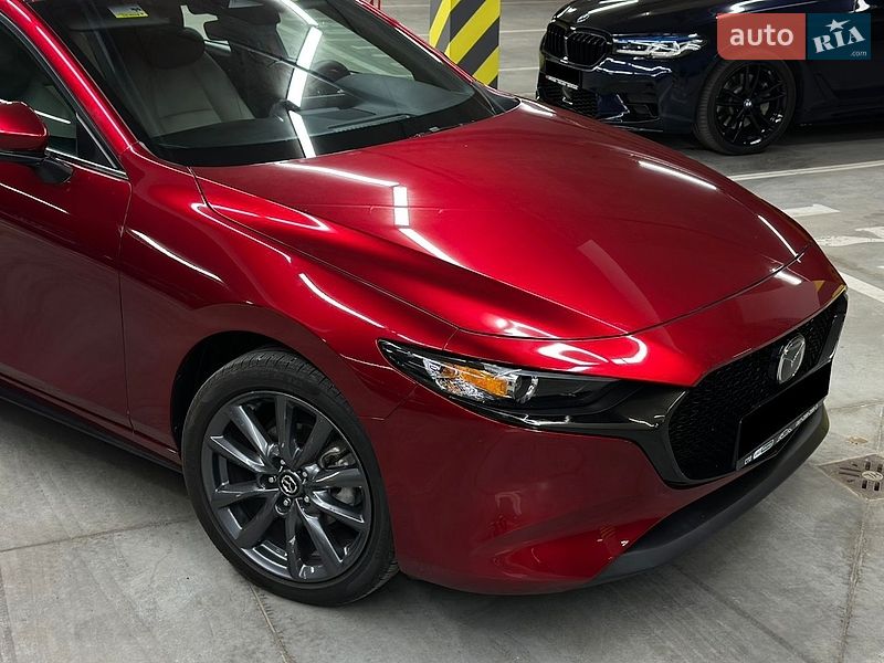 Хэтчбек Mazda 3 2023 в Одессе