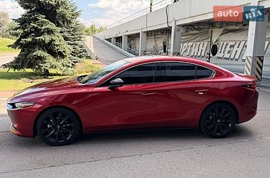 Седан Mazda 3 2021 в Киеве