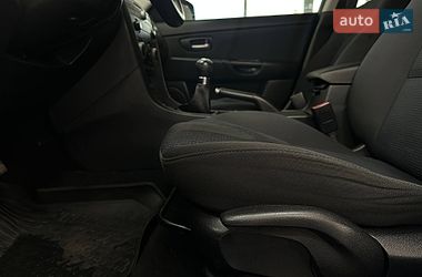 Хетчбек Mazda 3 2005 в Києві фото 15 Хетчбек Mazda 3 2005 в Києві