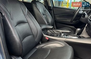 Хетчбек Mazda 3 2016 в Києві