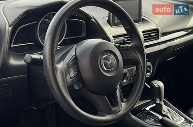 Хетчбек Mazda 3 2016 в Києві