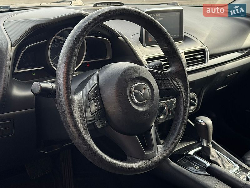 Хетчбек Mazda 3 2016 в Києві