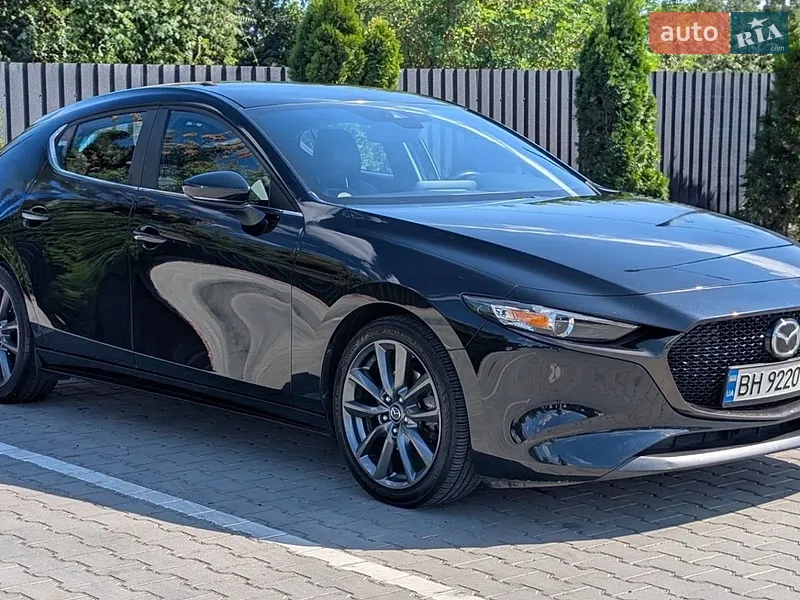 Mazda 3 2019