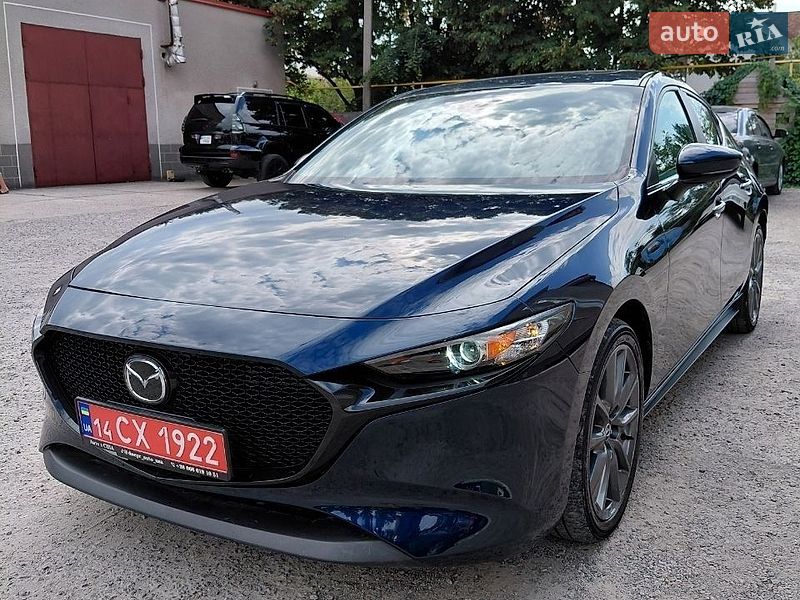 Хетчбек Mazda 3 2023 в Дніпрі