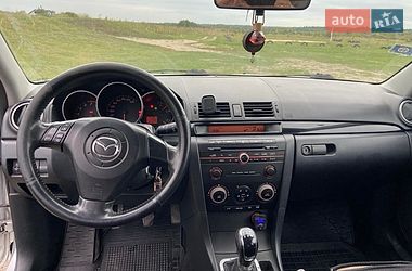 Хетчбек Mazda 3 2004 в Рівному