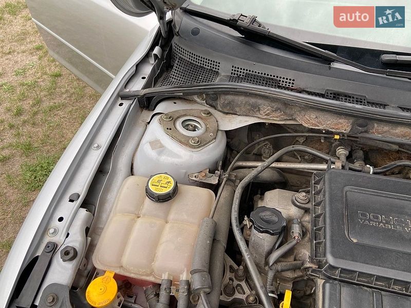 Хетчбек Mazda 3 2004 в Рівному