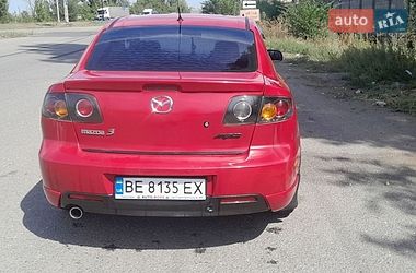 Седан Mazda 3 2005 в Новому Бузі
