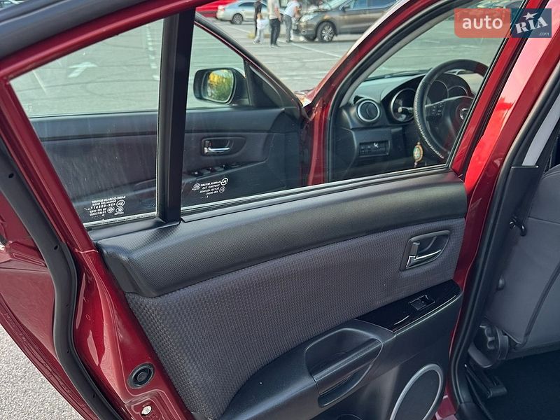 Седан Mazda 3 2009 в Києві