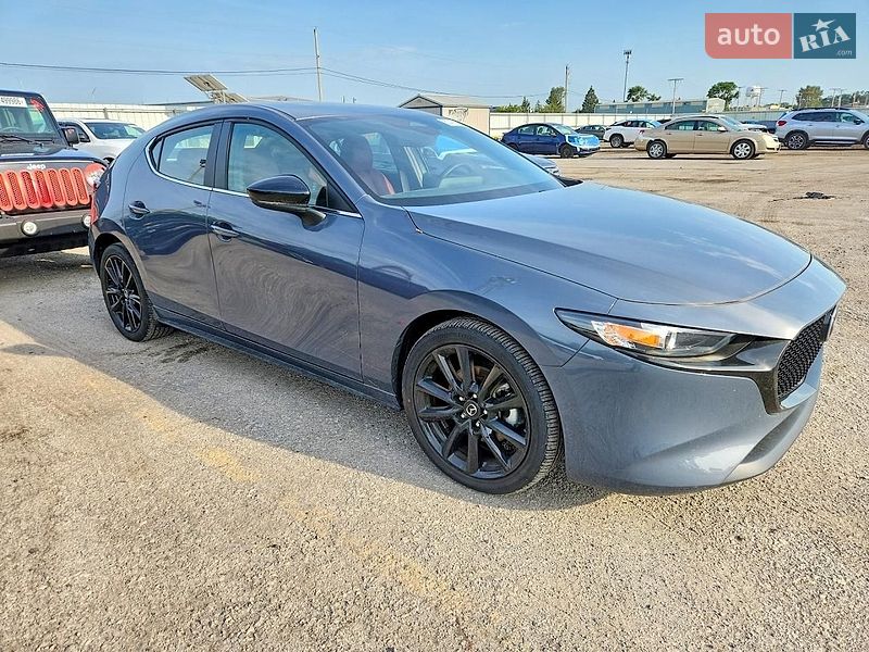 Хэтчбек Mazda 3 2025 в Львове