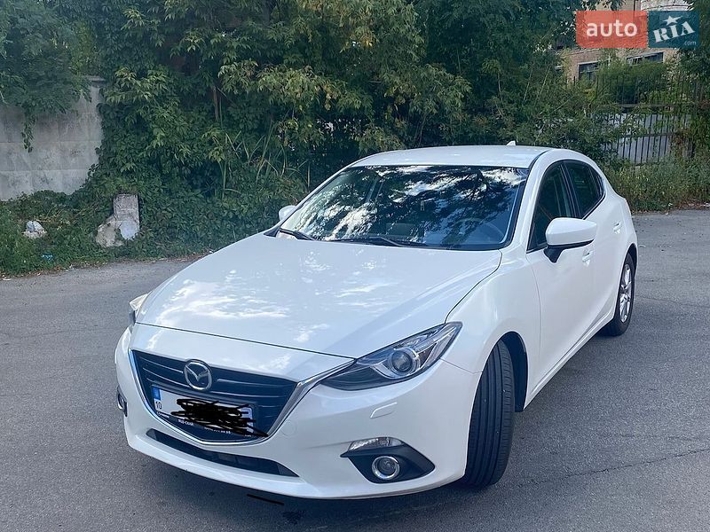Mazda 3 2016
