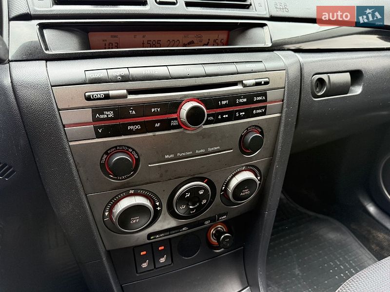 Седан Mazda 3 2007 в Черновцах