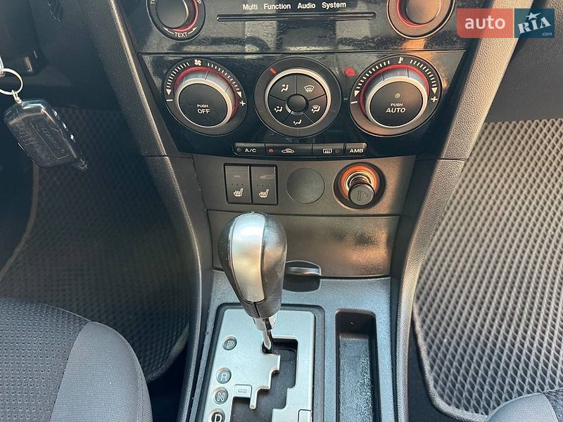 Седан Mazda 3 2009 в Дніпрі