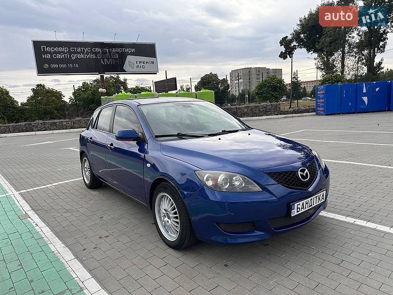 Хэтчбек Mazda 3 2003 в Умани