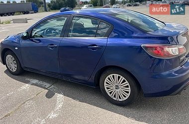 Седан Mazda 3 2010 в Києві