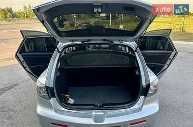 Хэтчбек Mazda 3 2006 в Днепре