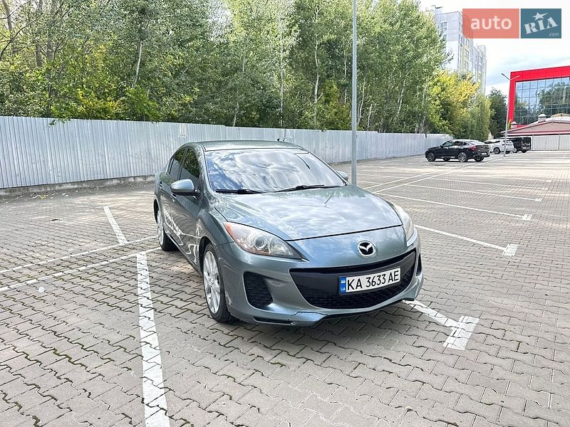 Mazda 3 2012