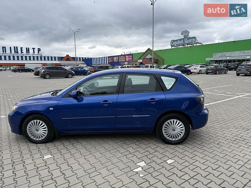 Хэтчбек Mazda 3 2007 в Черновцах