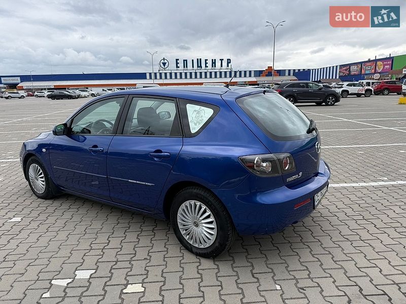 Хэтчбек Mazda 3 2007 в Черновцах