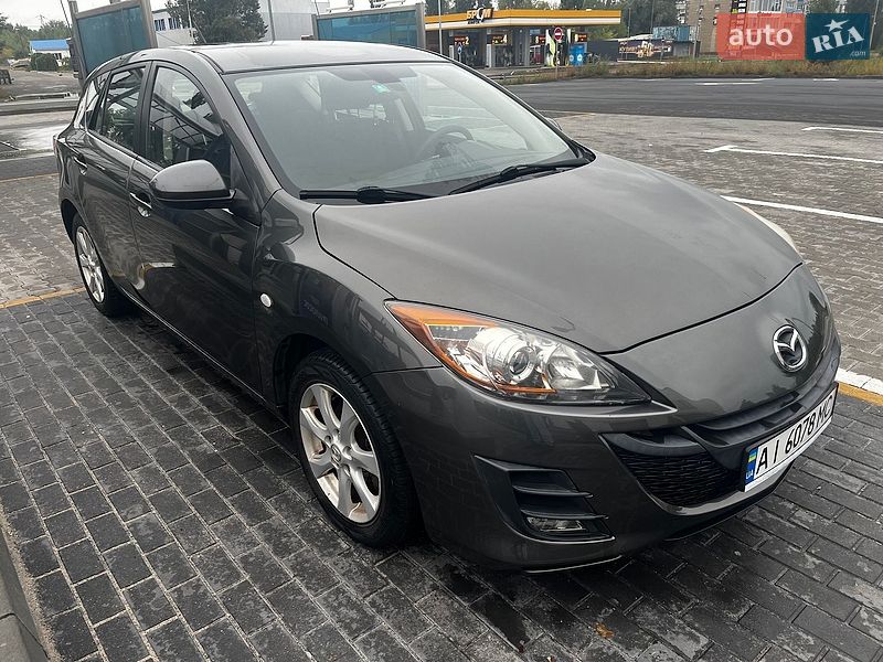 Хэтчбек Mazda 3 2011 в Буче