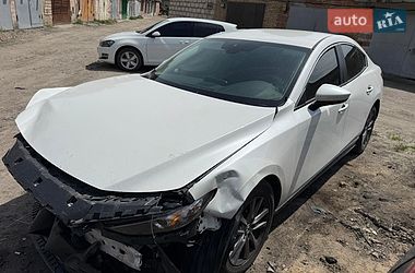 Седан Mazda 3 2019 в Києві