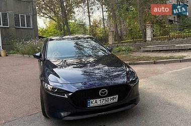 Хэтчбек Mazda 3 2019 в Киеве