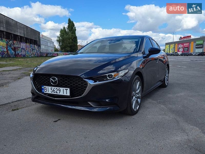 Седан Mazda 3 2023 в Полтаве