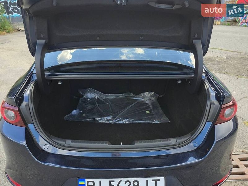 Седан Mazda 3 2023 в Полтаве