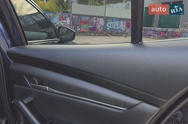 Седан Mazda 3 2023 в Полтаве