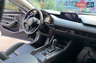 Седан Mazda 3 2023 в Полтаве
