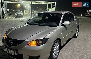 Седан Mazda 3 2007 в Царичанке