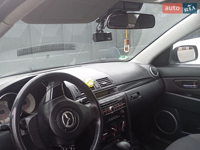 Хетчбек Mazda 3 2008 в Луцьку фото 2 Хетчбек Mazda 3 2008 в Луцьку