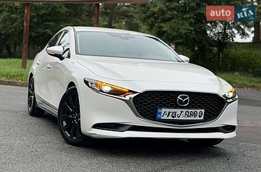 Седан Mazda 3 2021 в Трускавці