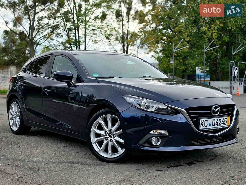 Mazda 3 2016