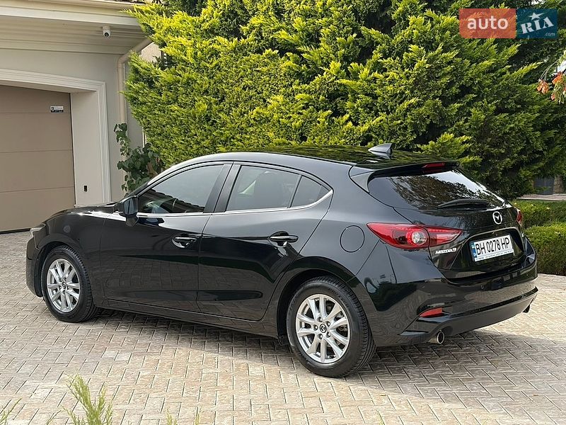 Хетчбек Mazda 3 2017 в Одесі