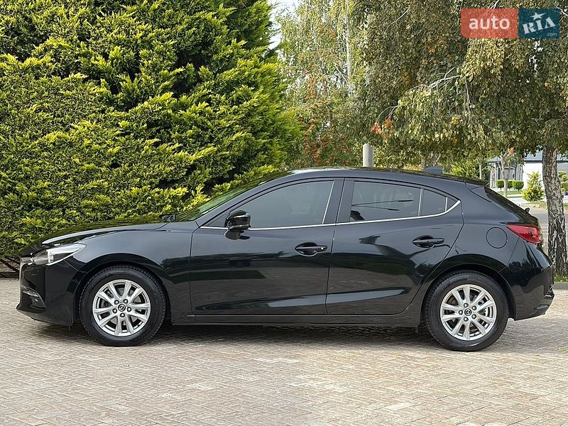 Хетчбек Mazda 3 2017 в Одесі