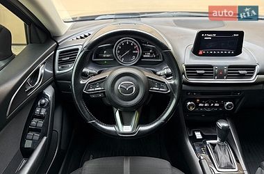 Хетчбек Mazda 3 2017 в Одесі
