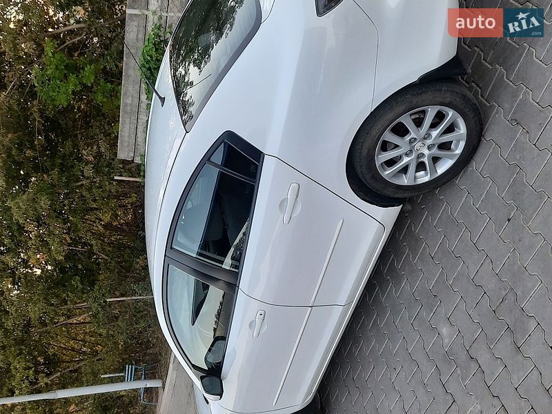 Седан Mazda 3 2008 в Хмельницком
