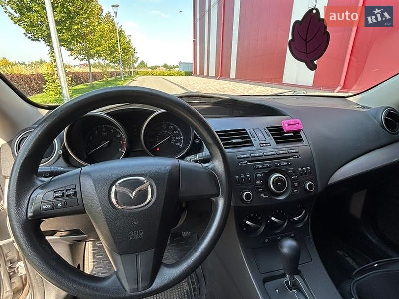 Седан Mazda 3 2013 в Дніпрі фото 10 Седан Mazda 3 2013 в Дніпрі