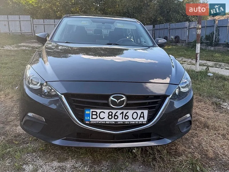 Mazda 3 2015